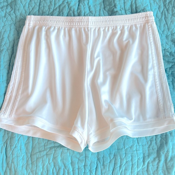 Women’s Adidas athletic shorts - Picture 5 of 7